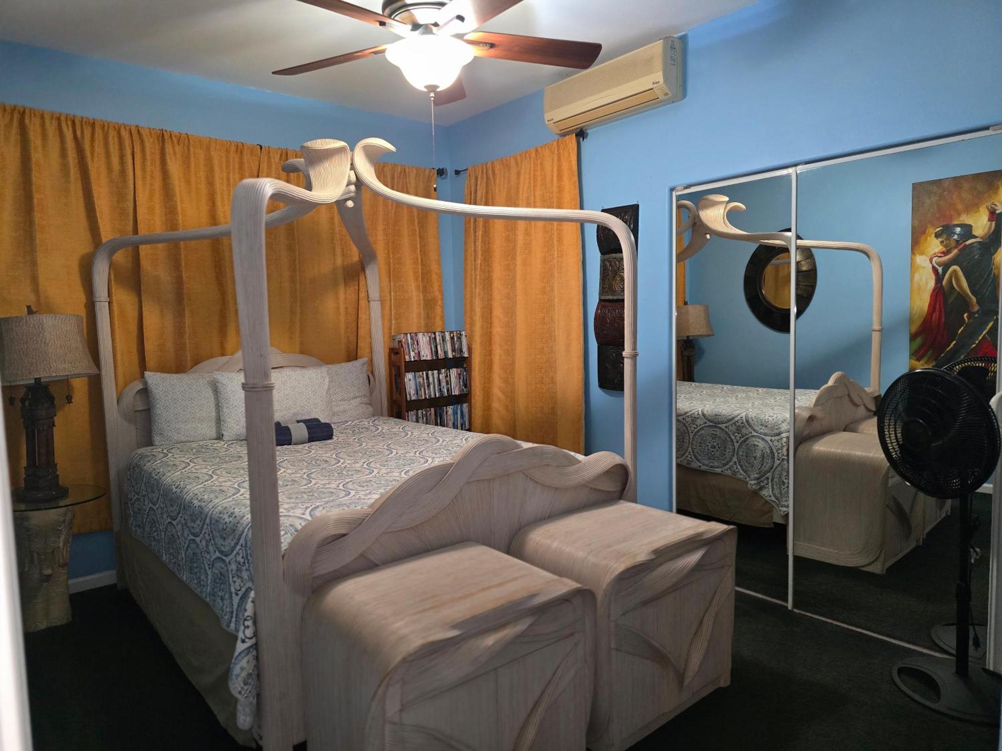 Robbins Estate Hotel Wailuku Room photo