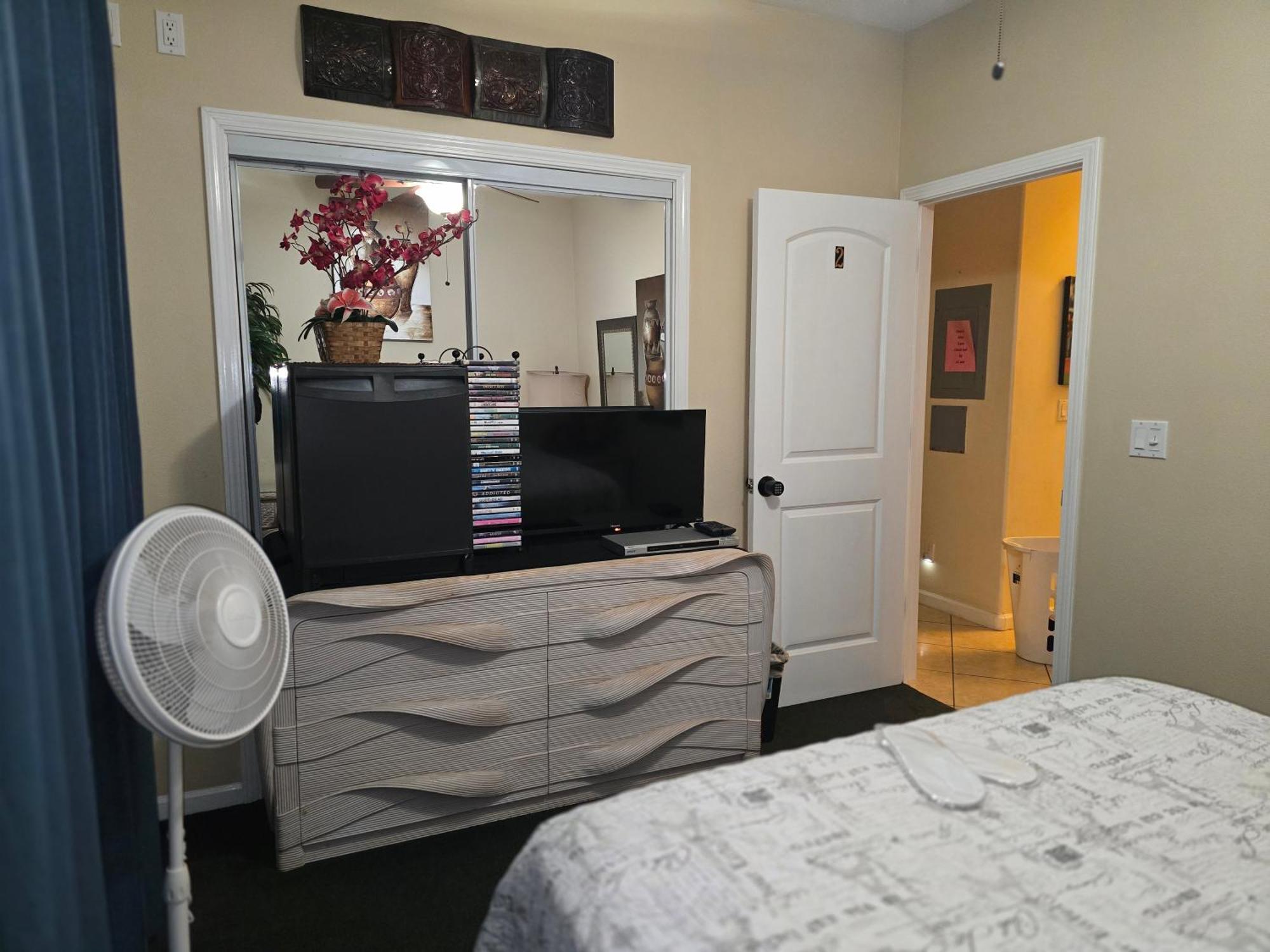 Robbins Estate Hotel Wailuku Room photo